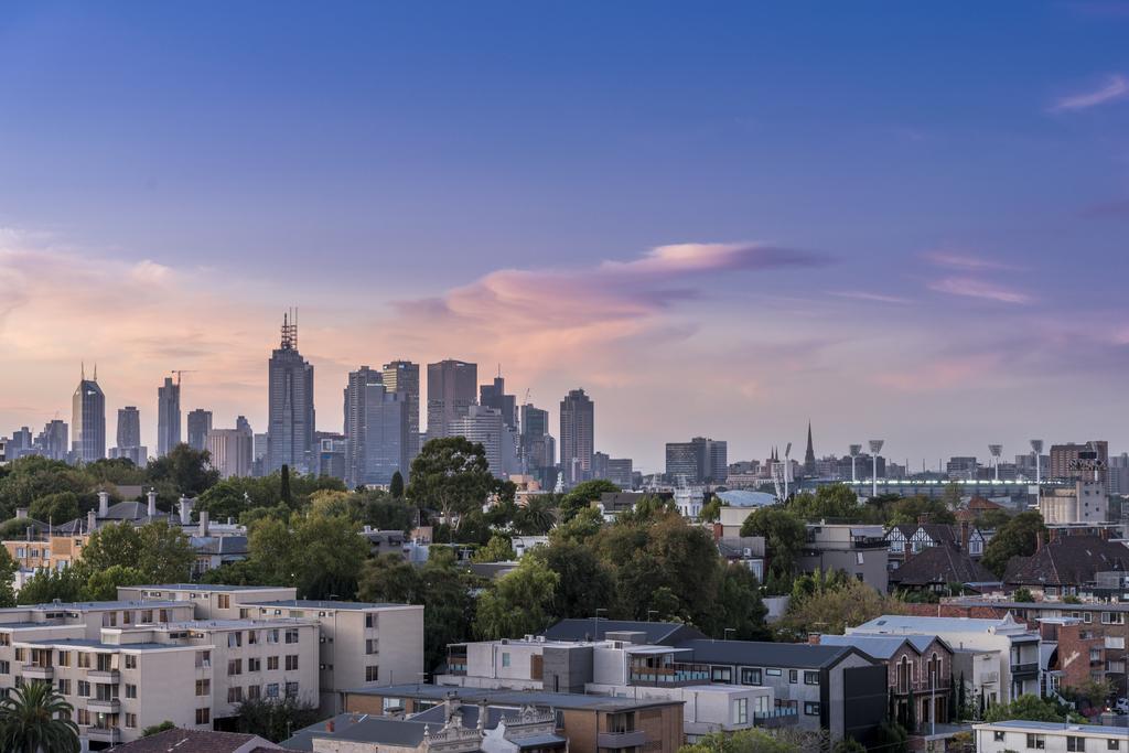 Oaks Melbourne South Yarra Suites Exterior photo